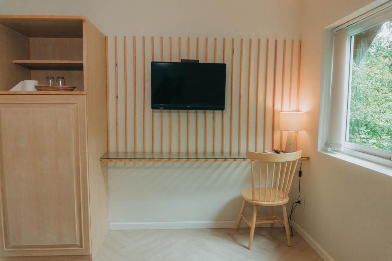 Shanti-Retreat Hotel Пуа Екстериор снимка