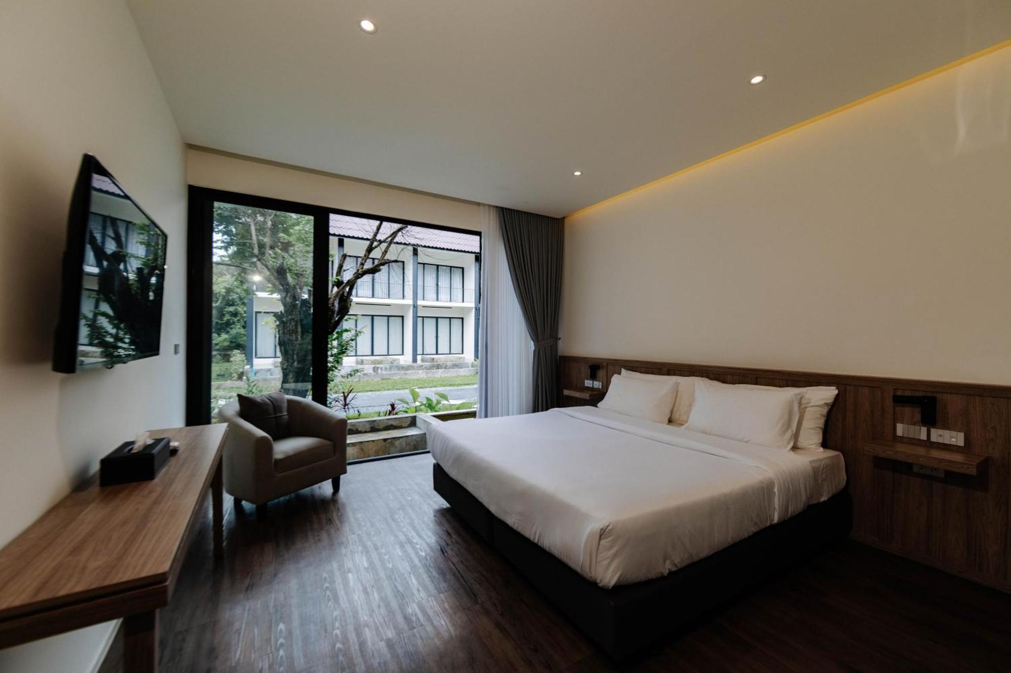 Shanti-Retreat Hotel Пуа Екстериор снимка